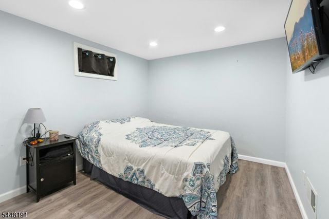 52 GRAND STREET, Clark Twp., NJ 07066