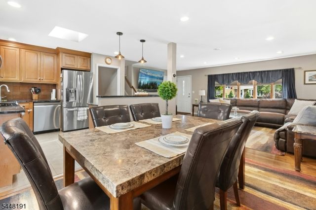 52 GRAND STREET, Clark Twp., NJ 07066