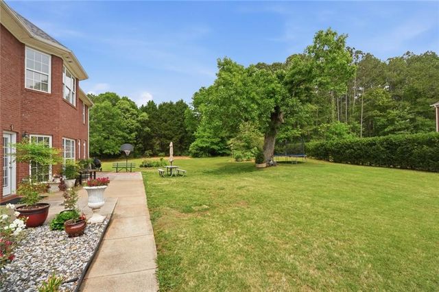100 Saint Clair Court, Fayetteville, GA 30214