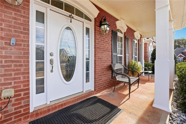 100 Saint Clair Court, Fayetteville, GA 30214