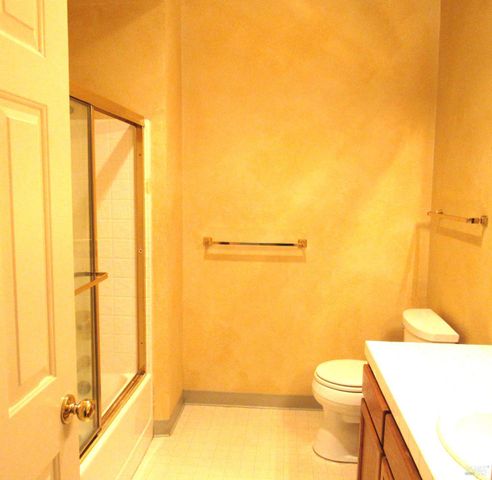 657 Cherry Ave, Sonoma, CA 95476