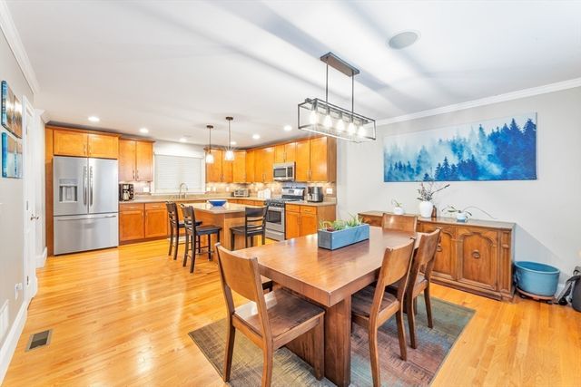 196 Durnell Ave 196, Boston, MA 02131
