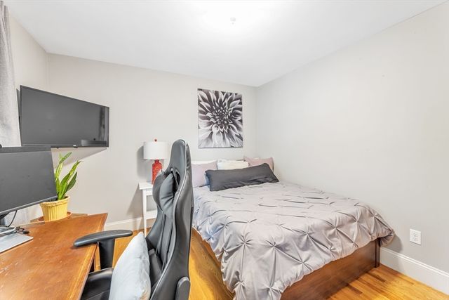 196 Durnell Ave 196, Boston, MA 02131