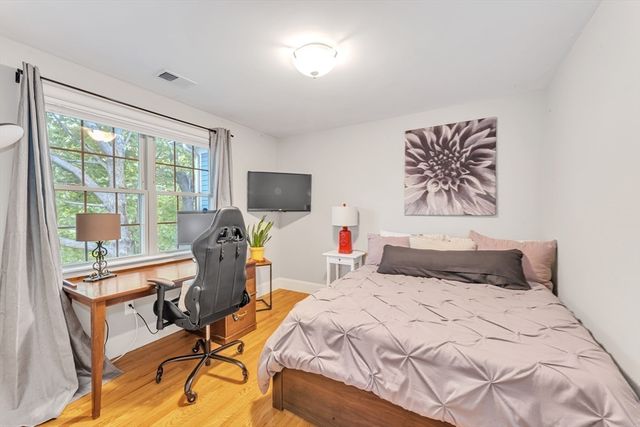196 Durnell Ave 196, Boston, MA 02131