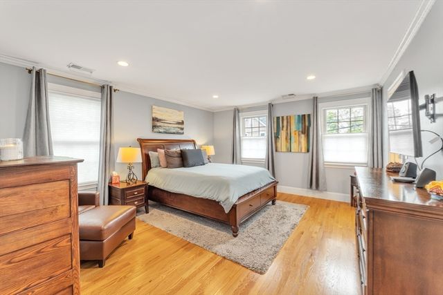 196 Durnell Ave 196, Boston, MA 02131