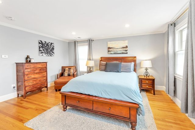 196 Durnell Ave 196, Boston, MA 02131