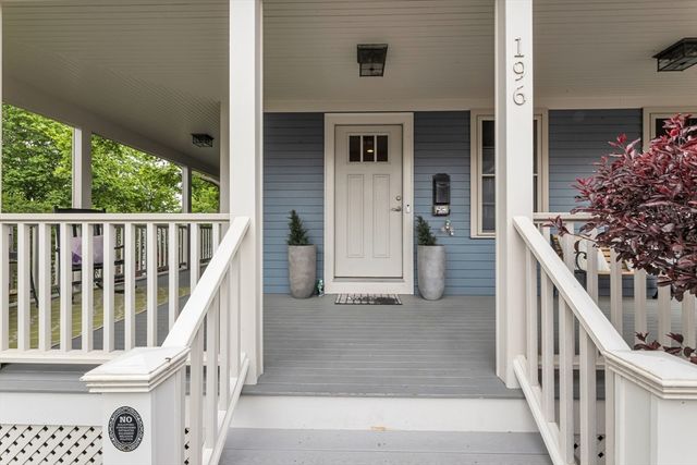 196 Durnell Ave 196, Boston, MA 02131