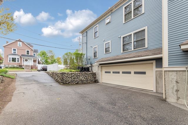 196 Durnell Ave 196, Boston, MA 02131