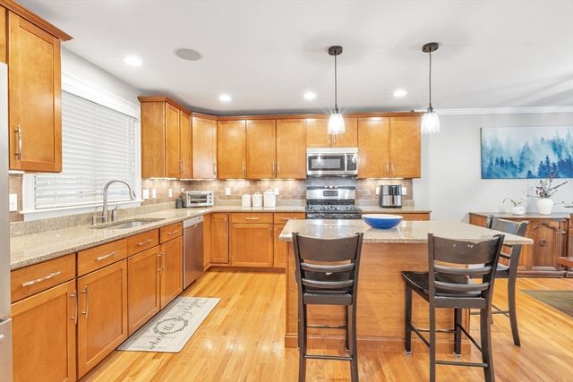 196 Durnell Ave 196, Boston, MA 02131