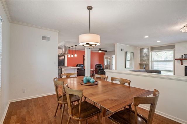 2105 W 97th Street, Leawood, KS 66206