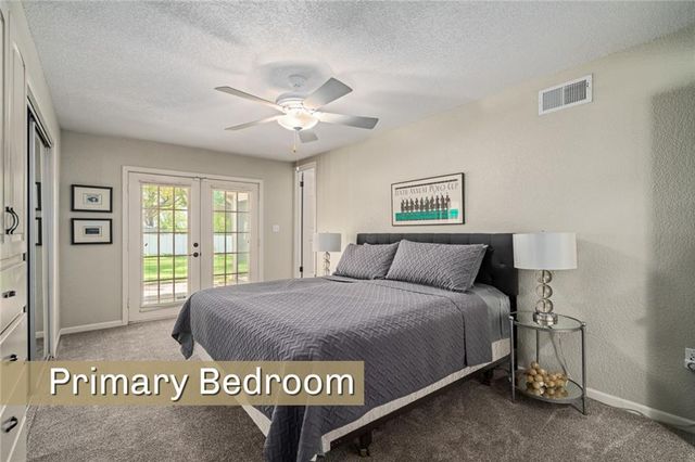 2105 W 97th Street, Leawood, KS 66206