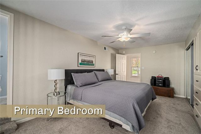 2105 W 97th Street, Leawood, KS 66206