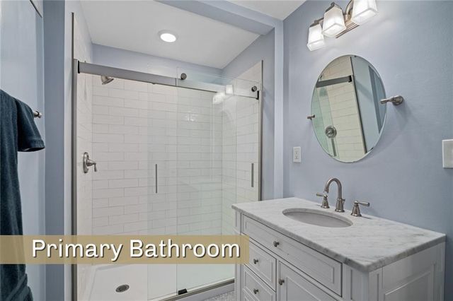 2105 W 97th Street, Leawood, KS 66206