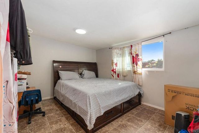 512 Tatum Street, Vista, CA 92083