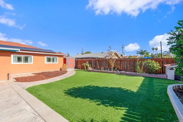 512 Tatum Street, Vista, CA 92083