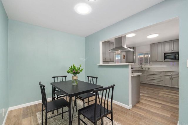 512 Tatum Street, Vista, CA 92083