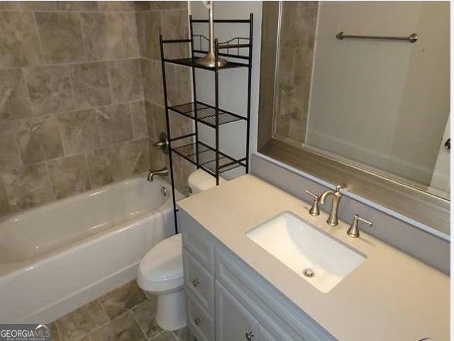 115 Friar Tuck Avenue, Warner Robins, GA 31088