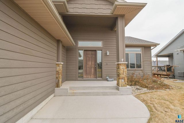 5504 S Solono Ave Avenue, Sioux Falls, SD 57108