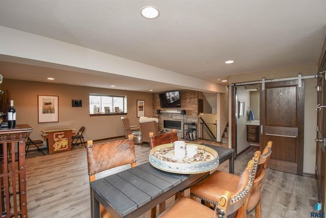 5504 S Solono Ave Avenue, Sioux Falls, SD 57108