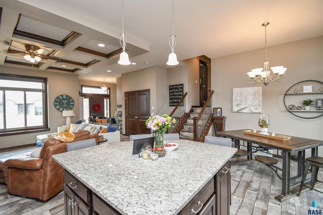 5504 S Solono Ave Avenue, Sioux Falls, SD 57108