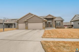 5504 S Solono Ave Avenue, Sioux Falls, SD 57108