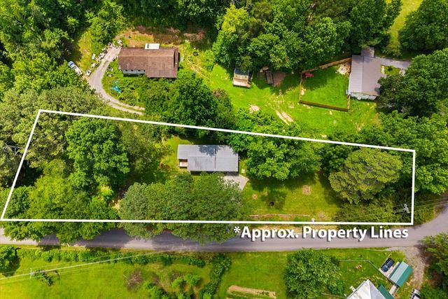 1002 Franklin Hill Road, Rocky Face, GA 30740
