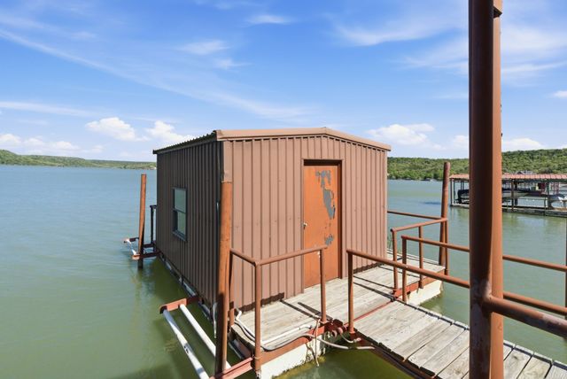 330 Chism Trail, Gordon, TX 76453