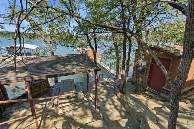 330 Chism Trail, Gordon, TX 76453
