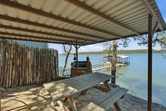 330 Chism Trail, Gordon, TX 76453