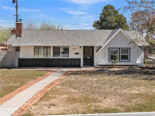 38734 sage tree Street, Palmdale, CA 93551