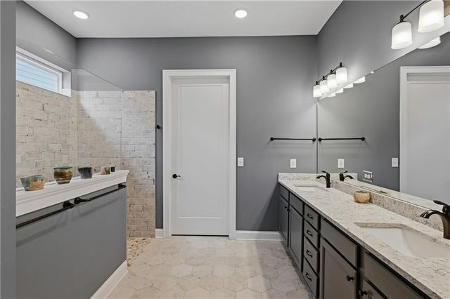 7013 River Rock Drive, Flowery Branch, GA 30542