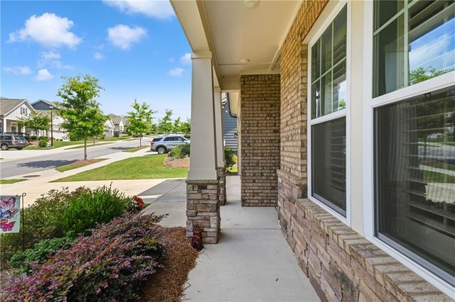 7013 River Rock Drive, Flowery Branch, GA 30542