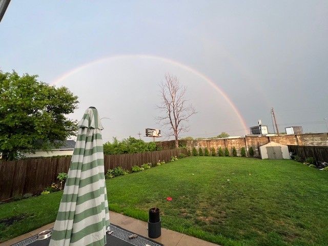 2135 S MANOR Drive, Erie, PA 16505