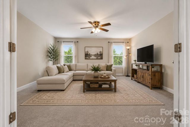 324 Kerrydale Court, Clover, SC 29710