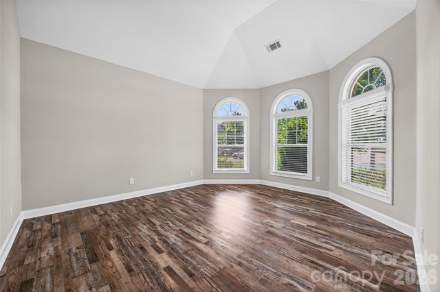 324 Kerrydale Court, Clover, SC 29710