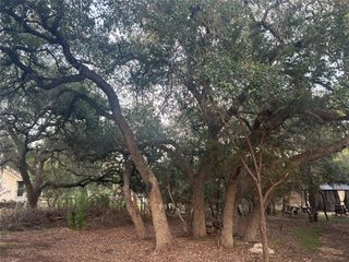3 Wishing Well LN, Wimberley, TX 78676