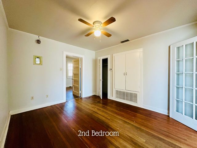 424 W Blackbourn Street, Hawkins, TX 75765