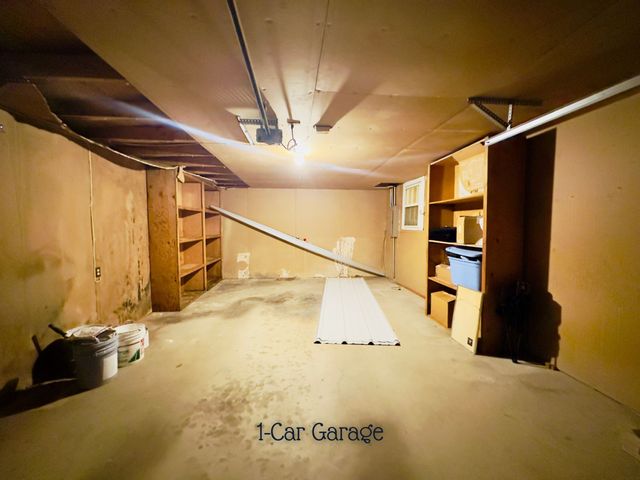 424 W Blackbourn Street, Hawkins, TX 75765