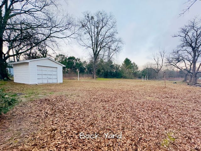 424 W Blackbourn Street, Hawkins, TX 75765