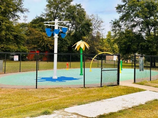 424 W Blackbourn Street, Hawkins, TX 75765