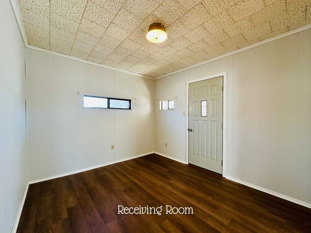 424 W Blackbourn Street, Hawkins, TX 75765