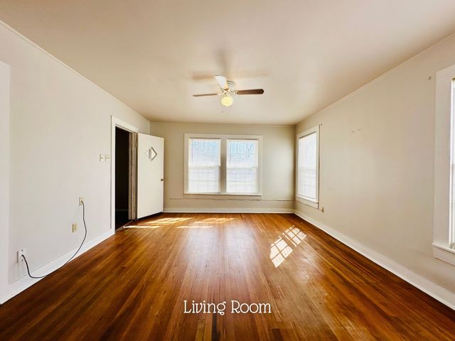 424 W Blackbourn Street, Hawkins, TX 75765