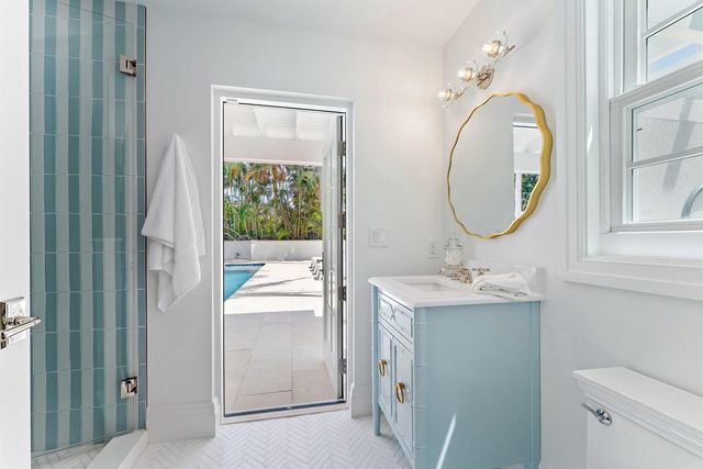 43 N Beach Road, Hobe Sound, FL 33455