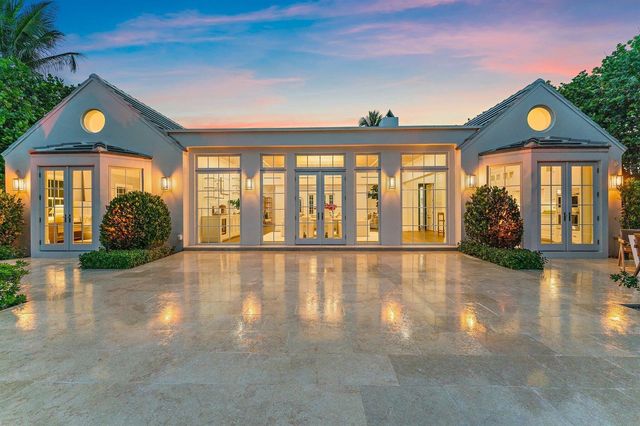 43 N Beach Road, Hobe Sound, FL 33455