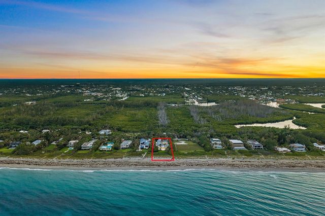 43 N Beach Road, Hobe Sound, FL 33455