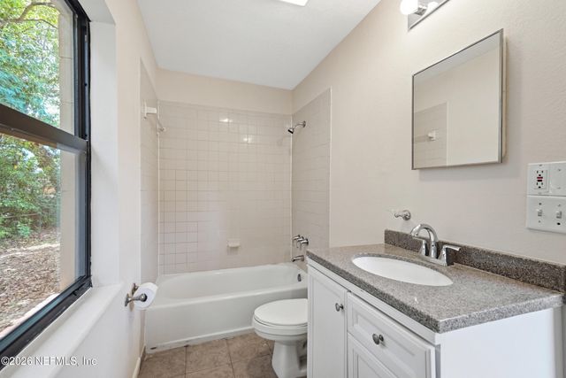 1648 STAFFORD Road, Jacksonville, FL 32208