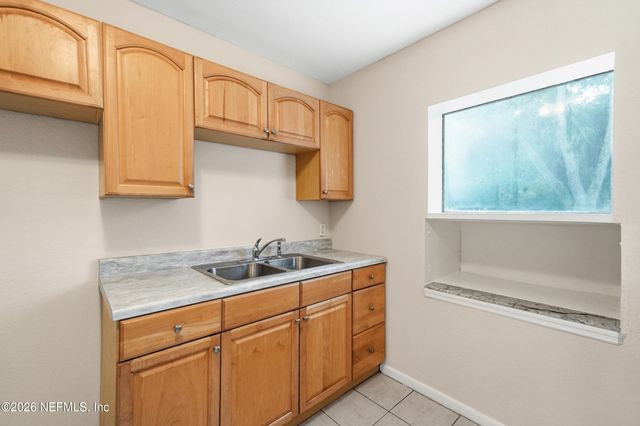 1648 STAFFORD Road, Jacksonville, FL 32208