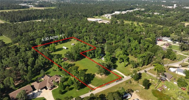 11291-4 Darby-4 Loop, Conroe, TX 77385