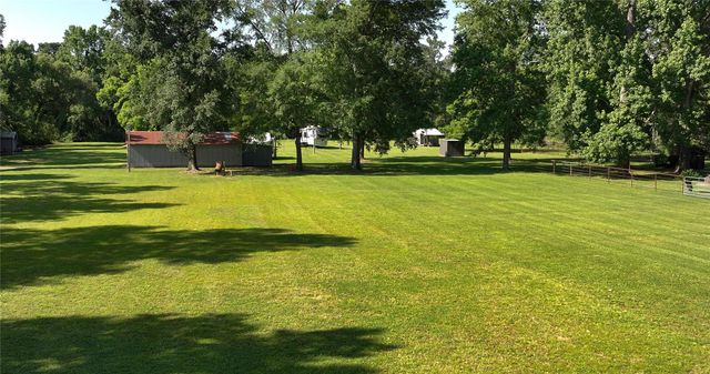 11291-4 Darby-4 Loop, Conroe, TX 77385