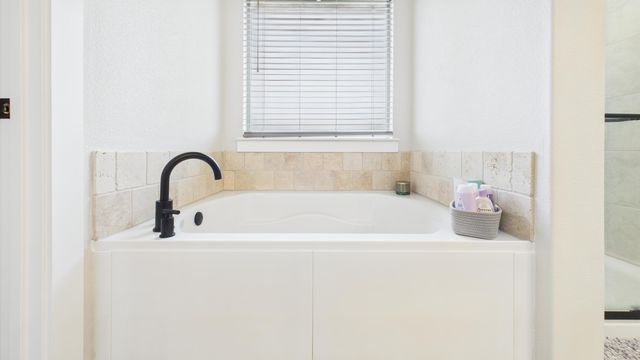 3202 Farmhouse Avenue, Wolfforth, TX 79382